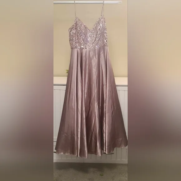 jules and cleo pink dress Jules & Cleo | Dresses | Jules Cleo Pink Gown